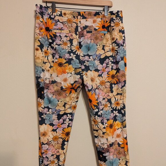 Anthropologie x Moxy (exclusively for Maeve) Floral Pants - Picture 5 of 10